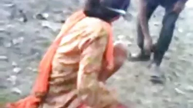 সাপ্তাহিক ছুটির দিনে সচিবরা কীভাবে বাংলাচুদাচুদি কথাসহ তাদের সময় কাটান।